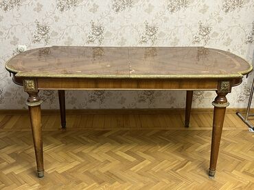 tap az masa ve oturacaqlar: İşlənmiş, Açılan, Oval masa