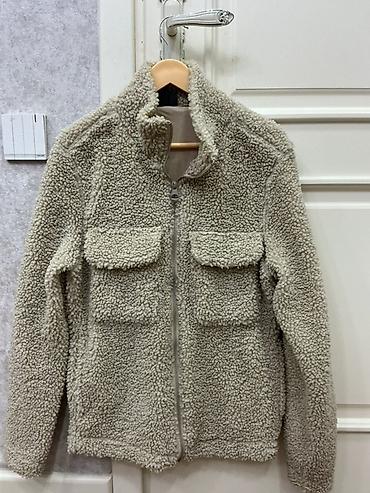Tüklü sherpa/fleece gödəkcə - Rəng: bej/boz tonlarında - Material