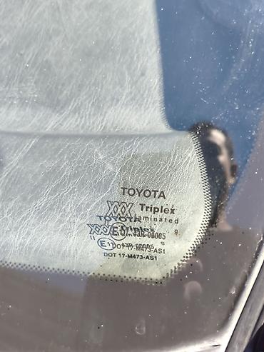 карине е: Toyota Carina E: 1996 г., Бензин, Седан — 2