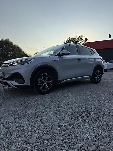 щетка для машины от снега: BYD Yuan Plus: 2022 г., Электромобиль, Кроссовер — 2