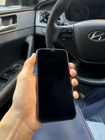 переходник для наушников айфон х: IPhone 11, Колдонулган, 128 ГБ, Кара, Каптама, 100 %