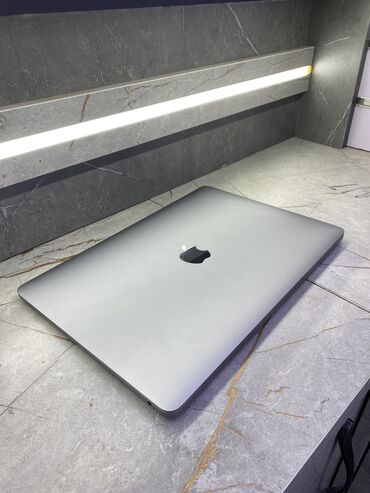 macbook air m1 16: Ноутбук, Apple, 16 ГБ ОЗУ, Apple M1, 13.3 ", Б/у, память SSD