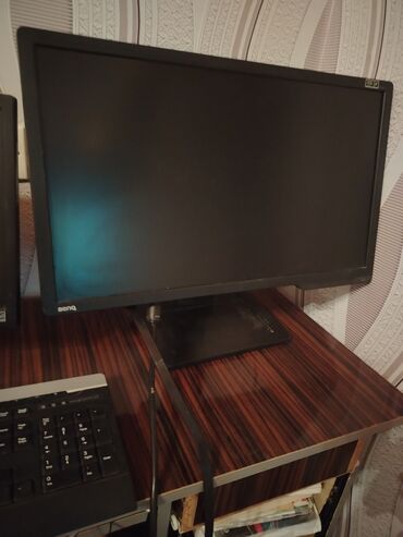 Принтеры: DDR3 plata, ram 8gb, Hdd 500 gb yaddaş, sad 480 GB, Prosessor I7 4790