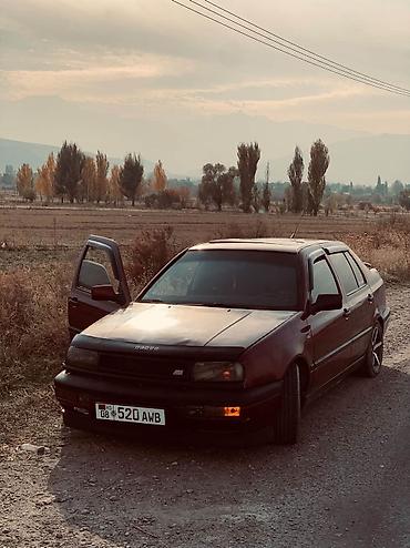 панель машины: Volkswagen Vento: 1994 г., 1.8 л, Механика, Бензин, Седан — 6