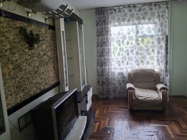 снять квартиру в токмаке запорожская область: 3 бөлмө, Кыймылсыз мүлк агенттиги, Чогуу жашоосу жок, Толугу менен эмереги бар