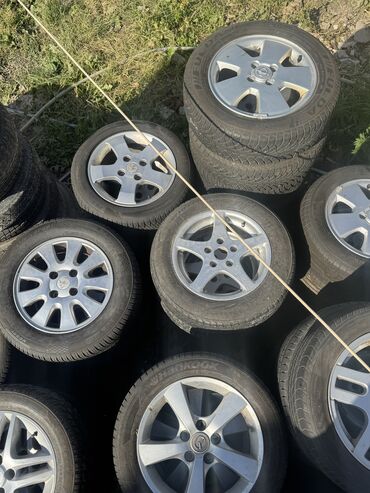 Колеса в сборе: Колеса в сборе R 17, Всесезонная, Новый, Комплект, Легковые, Литые, отверстий - 5 — 6