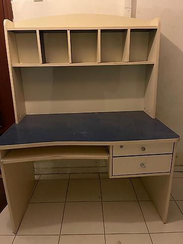 demir masa: Düz masa, Polkalı, Siyirməli, Sadə laminat — 1