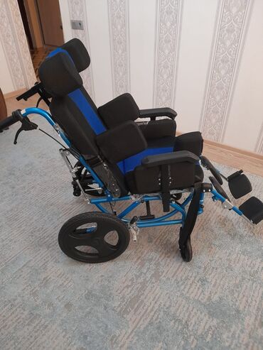 Инвалидные коляски: Usaq elil arabasi ancaq evde istifade edilib satilir 250azn