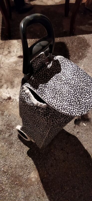 ucuz malar: Təkərli bazarlıq çantası.az işlənib