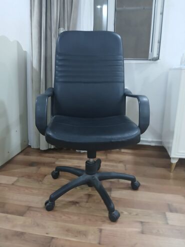 projektor satilir: Təcili satılır