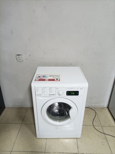 qurudan: Paltaryuyan maşın Indesit, 6 kq, İşlənmiş, Avtomat, Qurutma var, Kredit yoxdur, Ödənişli çatdırılma