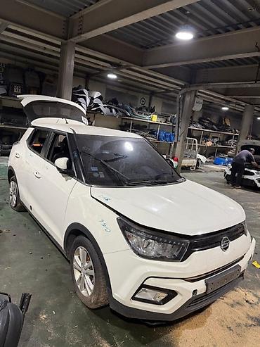 ssangyon: Дверь Передняя правая Ssangyong, Б/у, Оригинал — 1