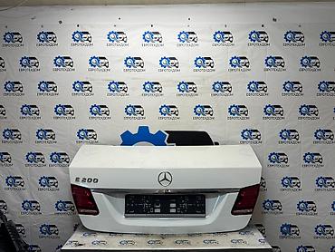 bad e5: Крышка багажника Mercedes-Benz, 2013 г., Б/у, Оригинал — 1