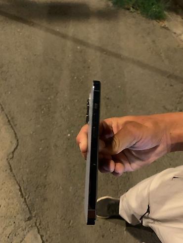 видие камера: IPhone 13 Pro (6.1"), цвет Sierra Blue Ключевые особенности: - — 4