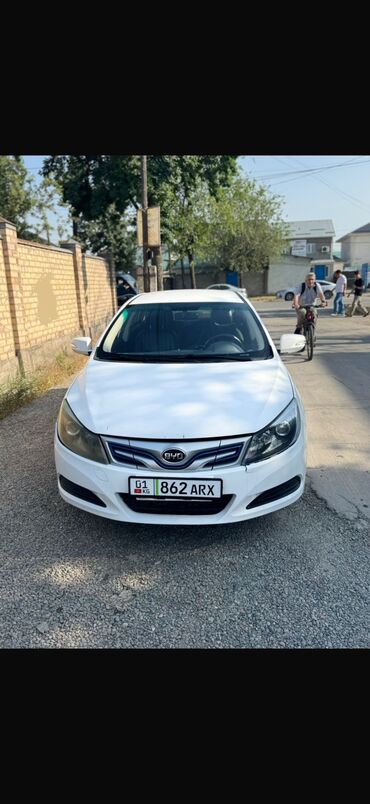 BYD: BYD : 2019 г., 2.5 л, Автомат, Электромобиль, Седан