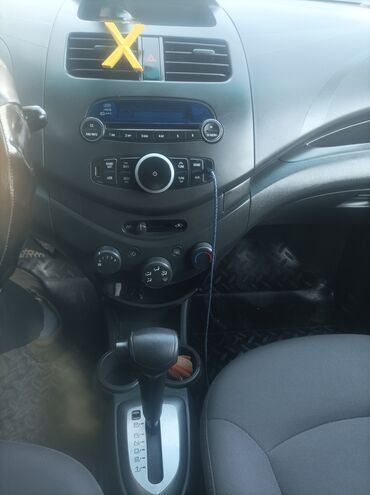 Chevrolet: Chevrolet Spark: 2011 г., 1 л, Автомат, Бензин, Хэтчбэк — 9