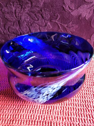 Ostalo posuđe: Cinija,bobonijera nova usnama izvlaceno staklo. iz 70,80ih na lalafo.rs — 6 Ostalo posuđe: Cinija,bobonijera nova usnama izvlaceno staklo. iz 70,80ih — 6