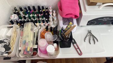 Маникюр, педикюр: Выравнивание, Дизайн, Наращивание ногтей, Маникюр, Педикюр, С выездом на дом — 9