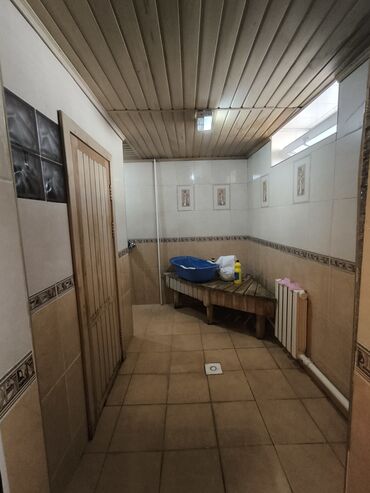 Продажа домов: Дом, 302 м², 7 комнат, Агентство недвижимости, Косметический ремонт — 20