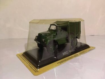 demir masinlar: 2000 il, 1:43, Dəmir