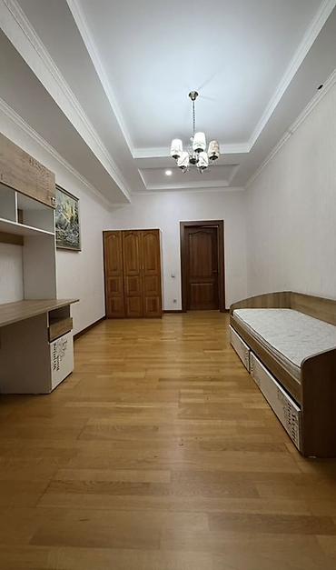 кафе: 📍Адрес: ул. Исанова, 5 (пересечение Исанова / Боконбаева ) іг Основные — 8