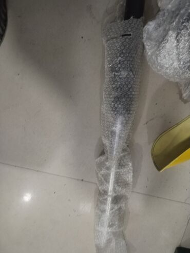 Panellər, şitlər: Dəyərli izləyicilər motosiklet üçün yeni ehtiyat hissələri tapılmayan — 3