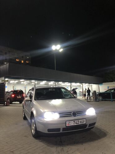 фольксваген tdi: Volkswagen Golf: 2000 г., 2 л, Автомат, Бензин, Хэтчбэк