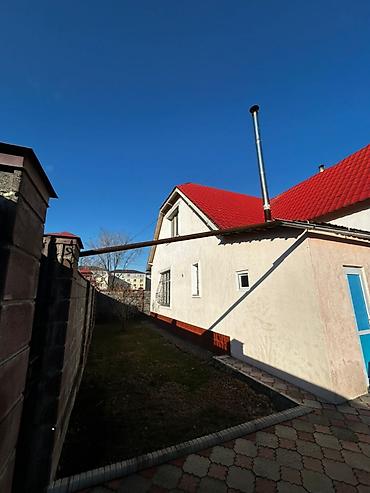 Продажа коттеджей и домов: 🏡 Продаётся просторный дом — 100 м² 📍 Район Аска Таш Отличный вариант — 17