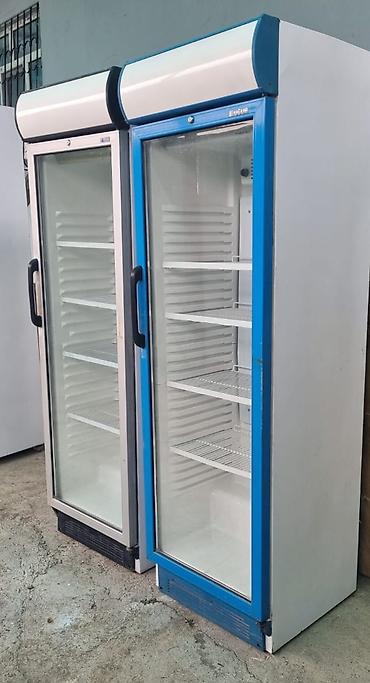 Soyuducu avadanlığı: Ugur 60smlik su vitrin soyuducu 470 Azn. Ideal veziyyetde. Endirim — 1