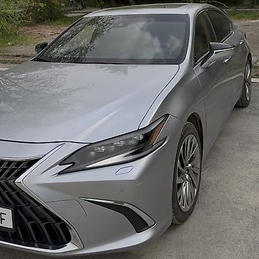 Lexus: Lexus ES: 2023 г. — 2