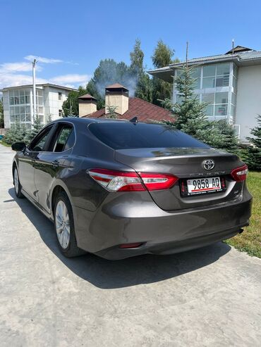 Toyota: Toyota Camry: 2018 г., 2.5 л, Автомат, Бензин, Седан