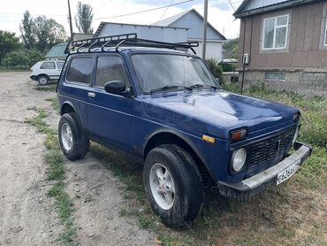 купить битую ниву: Продается внедорожник Lada Niva 4x4 синего цвета. Это надежный и