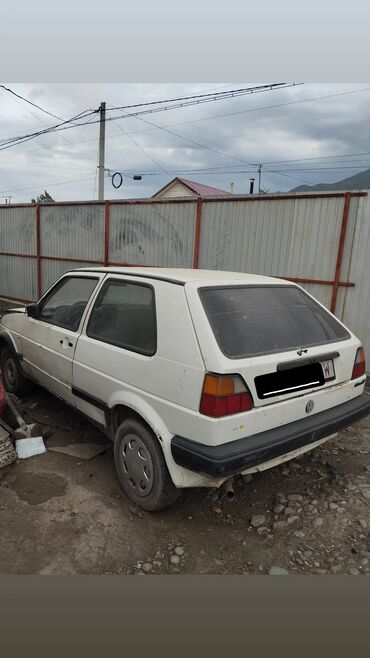 автомобиль купе: Volkswagen Golf: 1989 г., 1.3 л, Механика, Бензин, Купе
