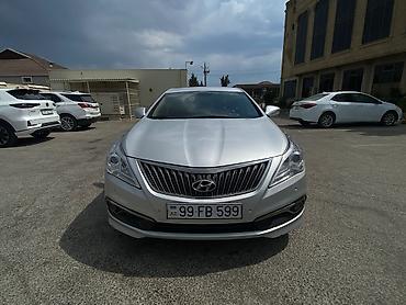 Hyundai Grandeur: 2.2 l | 2014 il Sedan