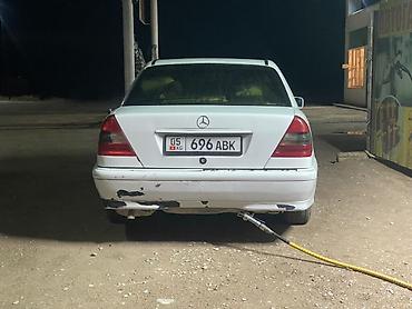 cl class: Mercedes-Benz C-Class: 1994 г., Газ, Седан — 3