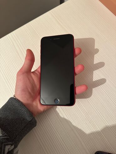 Apple iPhone: IPhone 8 Plus, 64 GB, Qırmızı, Barmaq izi