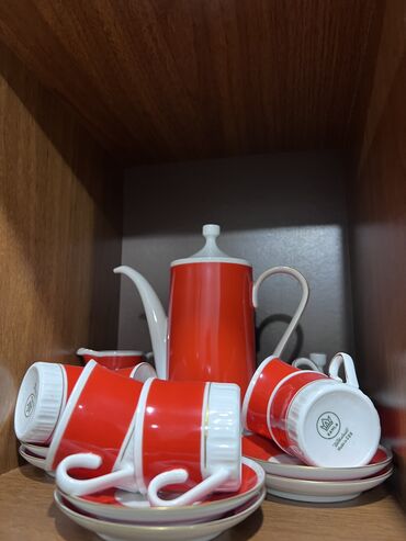 Çay dəstləri və servizlər: Çay dəsti, rəng - Qırmızı lalafo.az -da Çay dəstləri və servizlər: Çay dəsti, rəng - Qırmızı