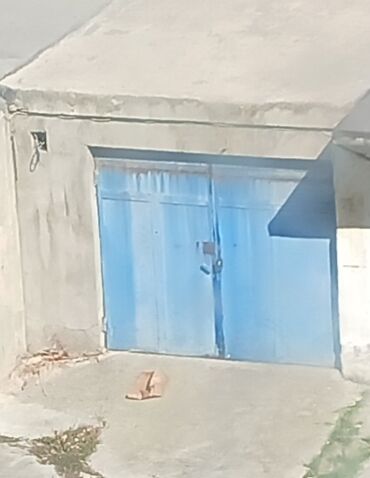 memar ecemi kiraye: 18 kv. m, 3 * 6 * 3 Daş