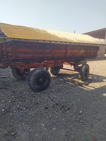 moto hisseler: Kənd təsərrüfatı üçün ikioxlu traktor qoşqusu - Tip: iki oxlu, dörd — 2