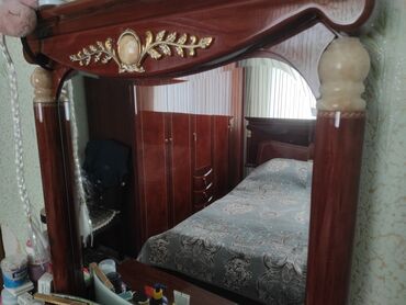 встроенная мебель для спальни: Двуспальная кровать, Шкаф, Трюмо, 2 тумбы, Азербайджан, Б/у