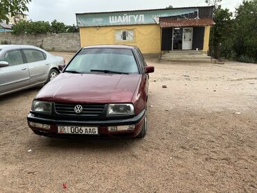 набор ключ: Volkswagen Vento: 1992 г., 1.8 л, Механика, Бензин, Седан