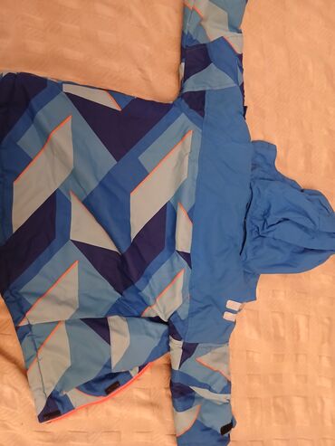 toxunma uşaq koftaları: Uşaq üçün qışlıq kombinezon – H&M - Rəng və naxış: mavi tonlarda