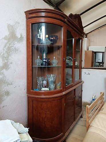 Bufetlər: Servant,real aliciya endirim olunacaq. - Material: ağac karkas, ön — 2