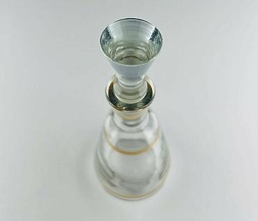 temiz su: SSRİ üslubunda şüşədən hazırlanmış vintage dekanter "Laconic", 1970-ci — 2