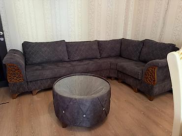 Qonaq otağı dəstləri: * **Divan** – 950 manata alınıb. * **Mebel dəsti** – 10.000 manata — 6