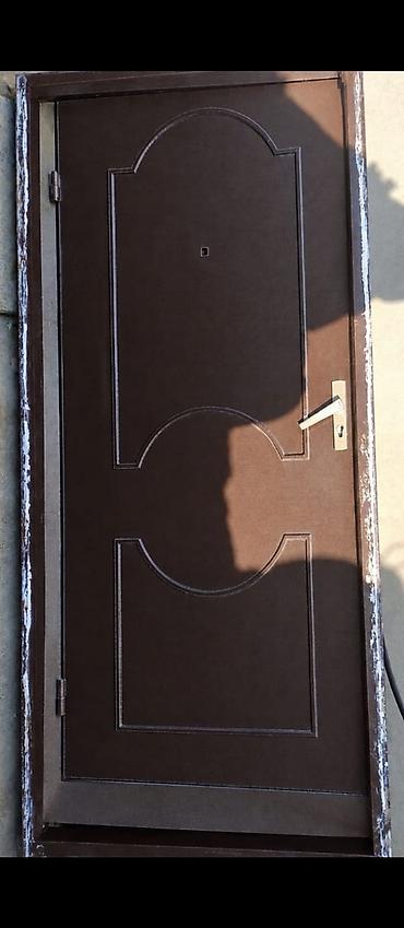 Metal giriş qapısı ünvan qala - Material: möhkəm metal konstruksiya lalafo.az -da Metal giriş qapısı ünvan qala - Material: möhkəm metal konstruksiya