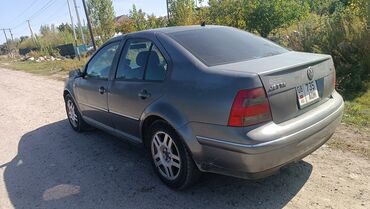 Volkswagen: Volkswagen Jetta: 2004 г., 1.8 л, Механика, Бензин, Седан