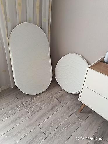 yumru beşik: 2 matras .beşik bir şəkildəki formada olur . birde yumru balaca — 2