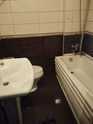 Mənzil alıram: Kirayə üçün mebel və məişət avadanlıqları ilə təmin edilmiş mənzil