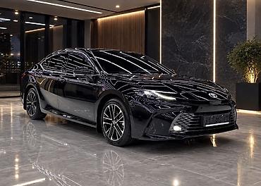 byd e2 2025: Toyota Camry: 2026 г., 2.5 л, Автомат, Гибрид, Седан — 1